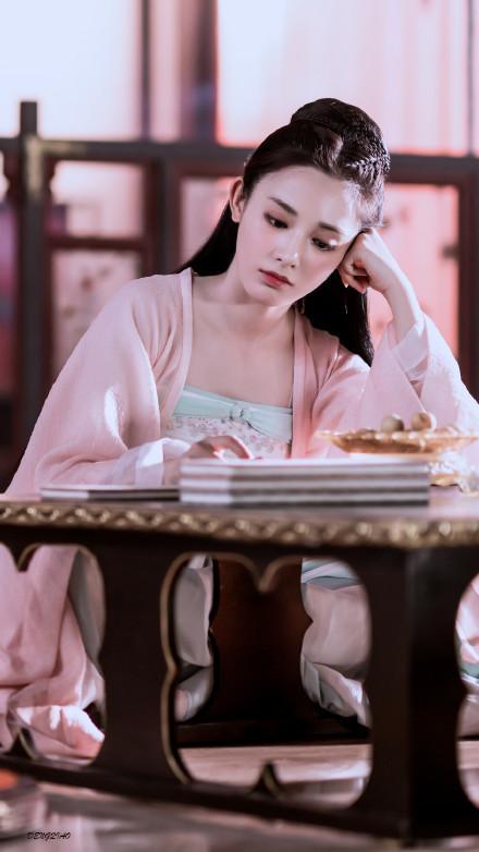 娱乐圈爆料君彭小苒,揭秘明星幕后故事  第3张